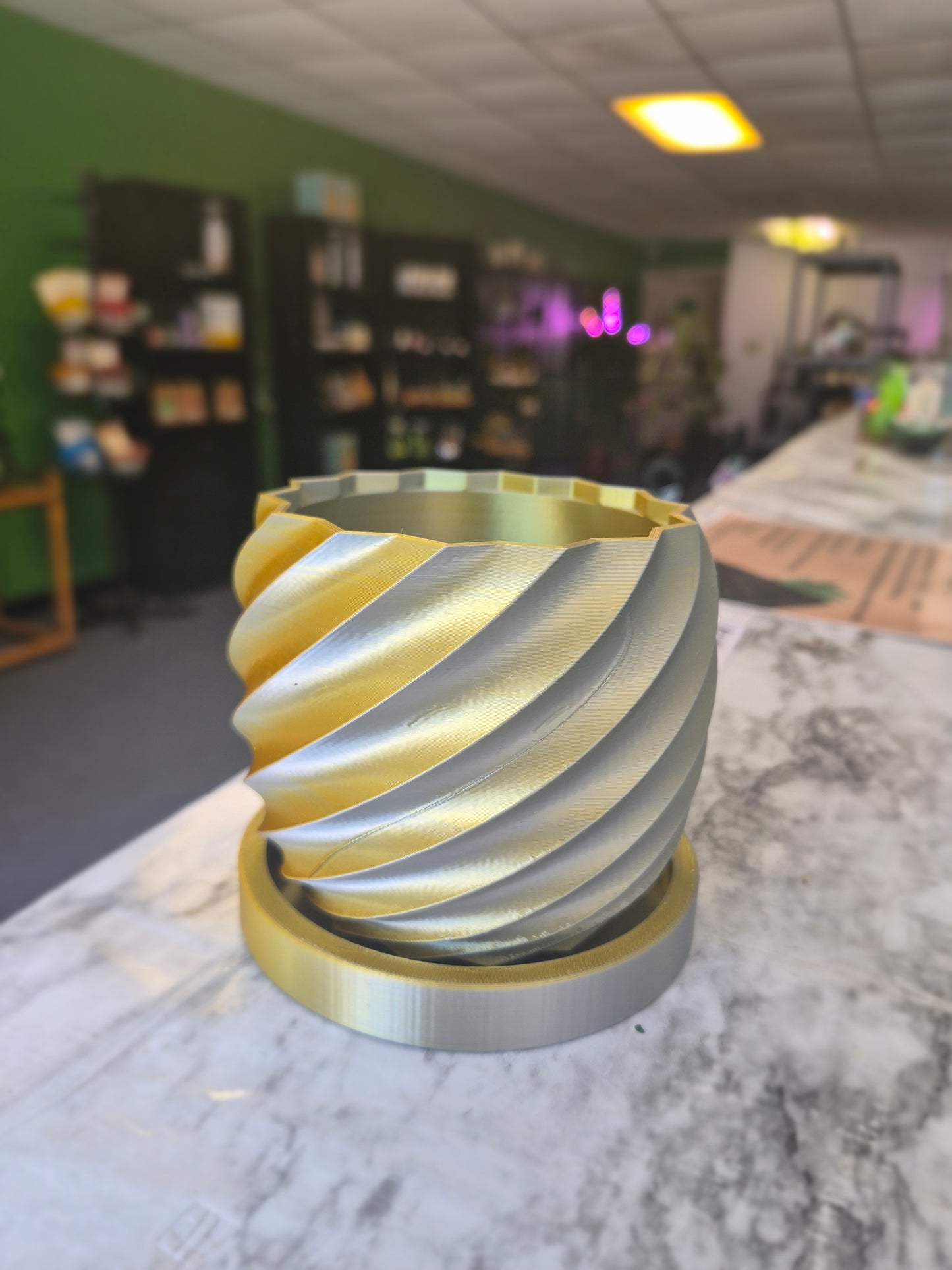 Plant Pots- Silk Color Spiral