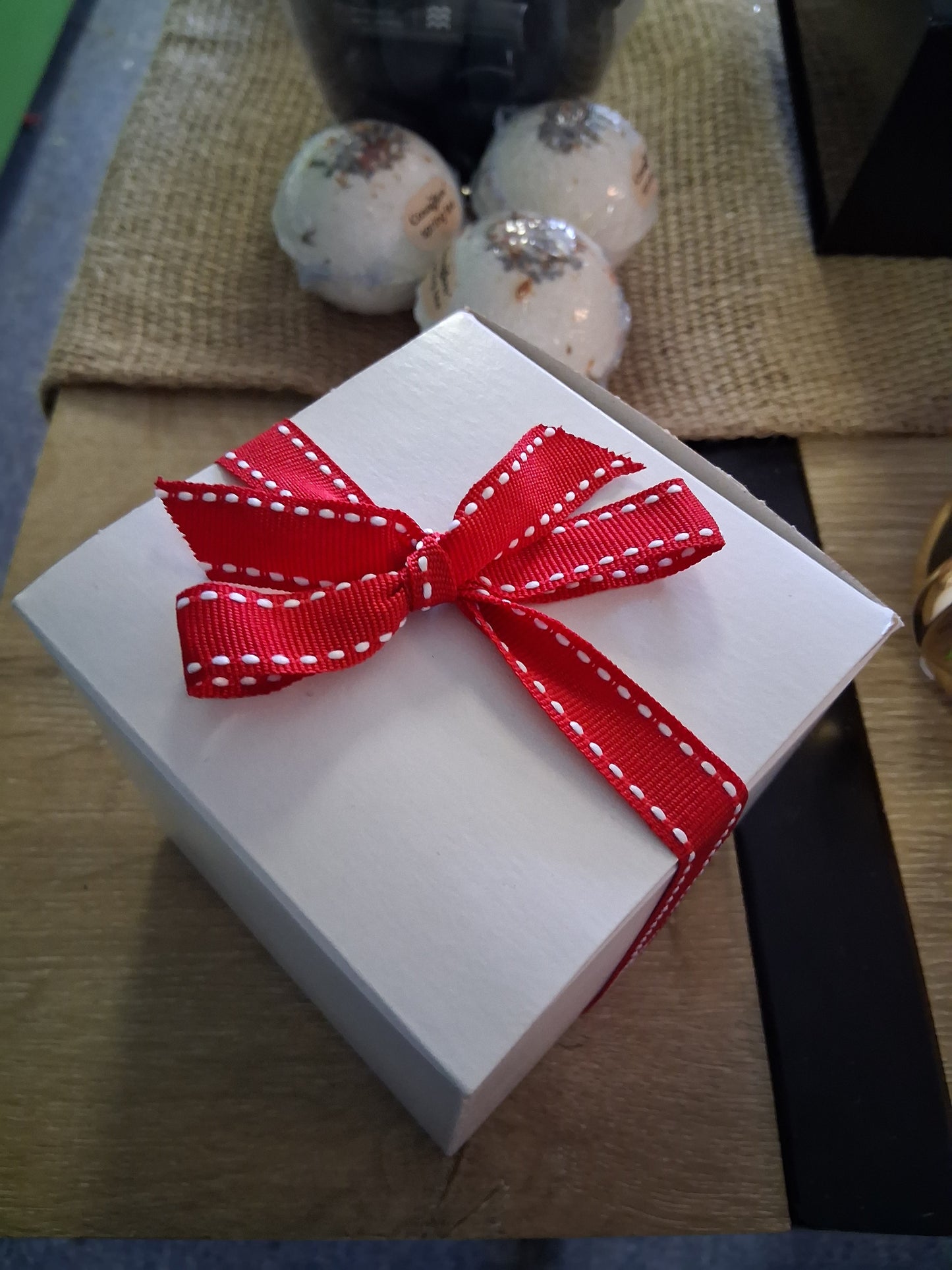 Bath Bomb Gift Box -Christmas In July