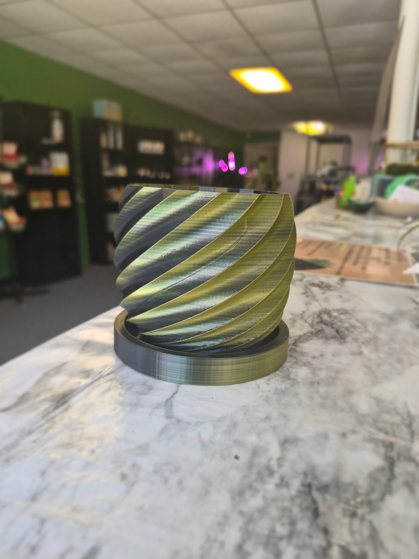 Plant Pots- Silk Color Spiral
